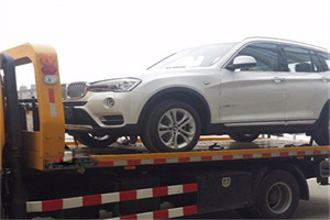 富宁拖车24小时服务电话